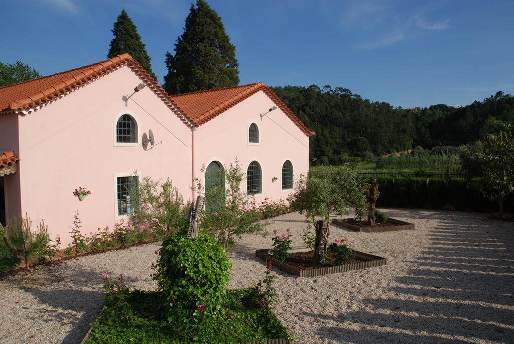 Quinta Dos Moinhos Villa Ourém Exterior foto